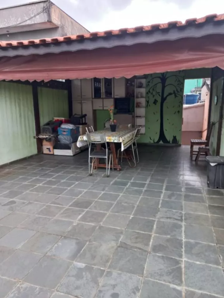 Sobrado, 2 quartos, 220 m² - Foto 1