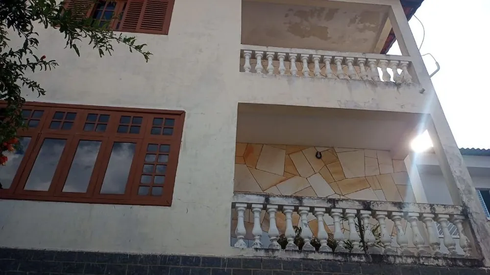 Sobrado, 3 quartos, 253 m² - Foto 1
