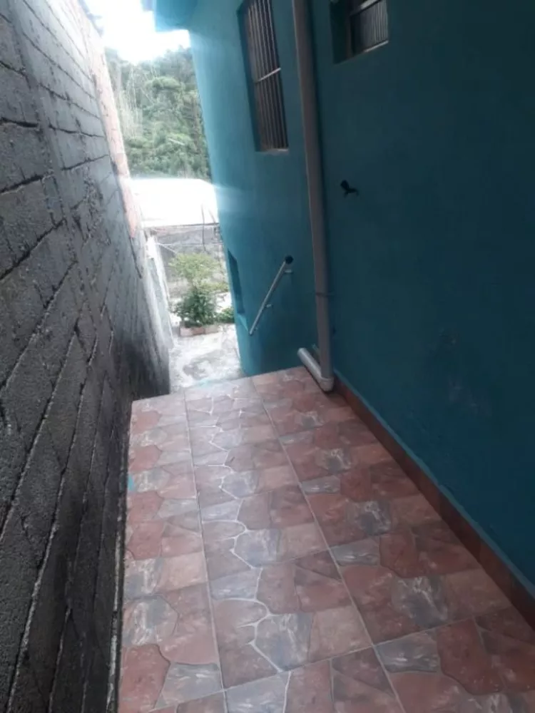 Sobrado à venda com 2 quartos, 80m² - Foto 1