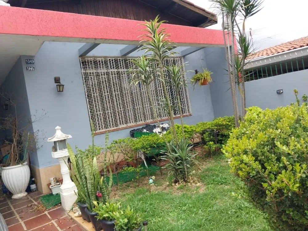 Casa, 3 quartos, 220 m² - Foto 1