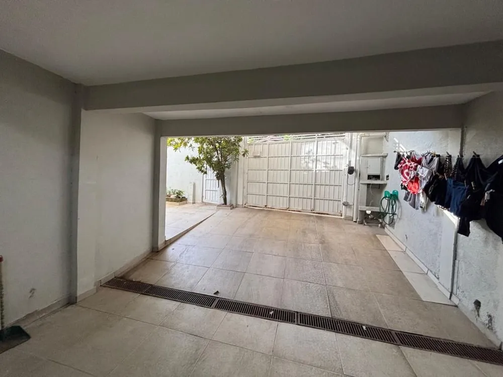 Sobrado, 3 quartos, 276 m² - Foto 2