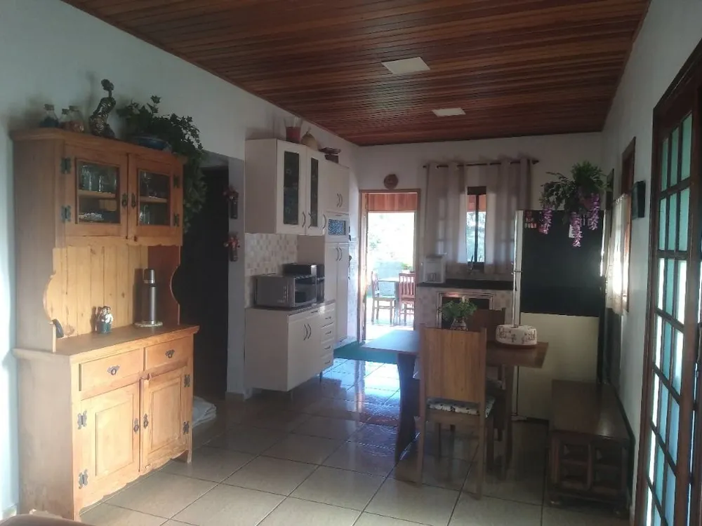 Chácara, 3 quartos, 1137 m² - Foto 4