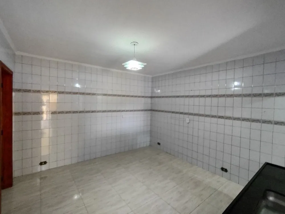 Casa, 2 quartos, 200 m² - Foto 3