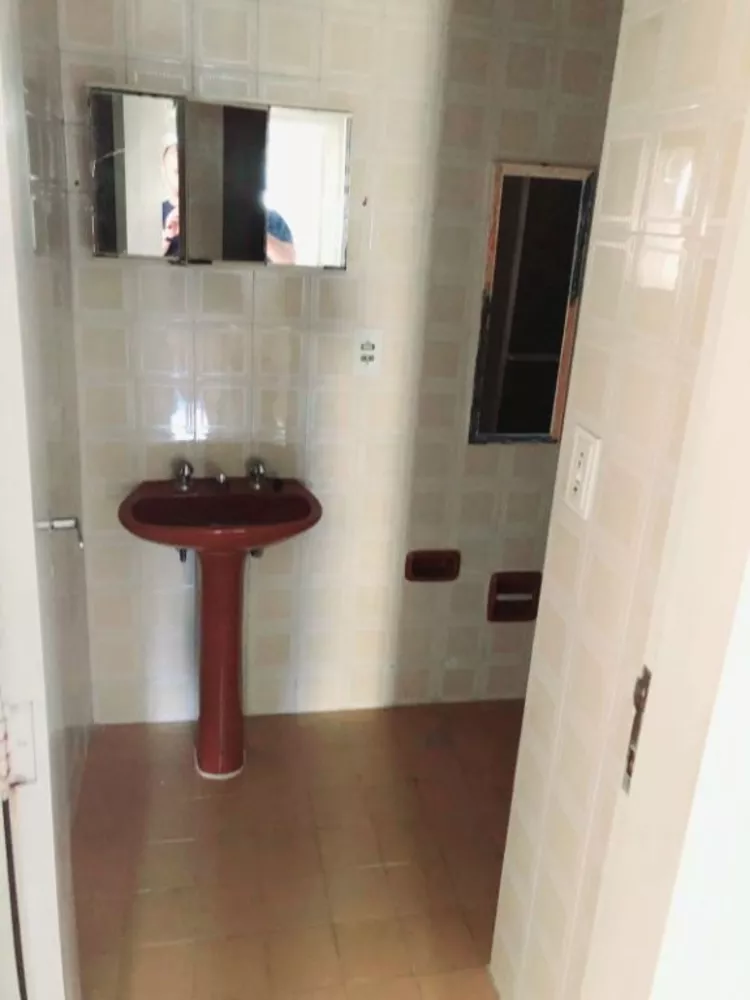 Apartamento à venda com 3 quartos, 87m² - Foto 2