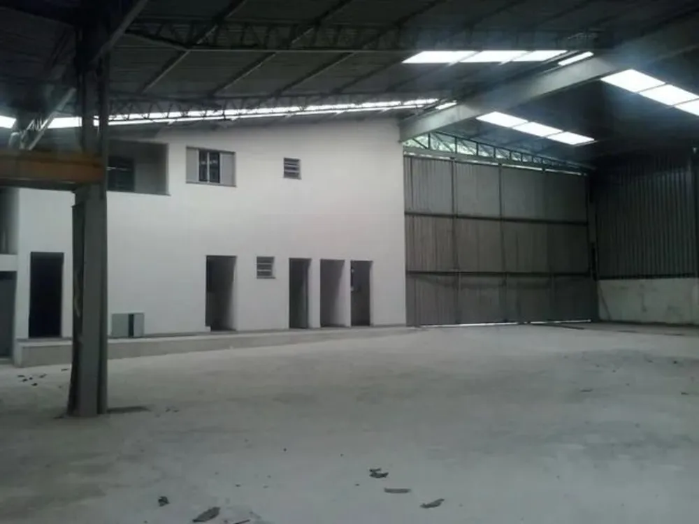 Depósito-Galpão, 2975 m² - Foto 1