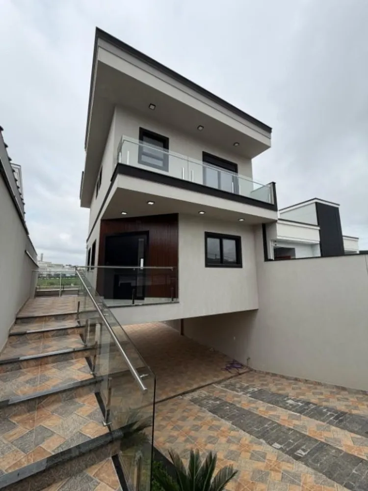 Sobrado, 3 quartos, 192 m² - Foto 1