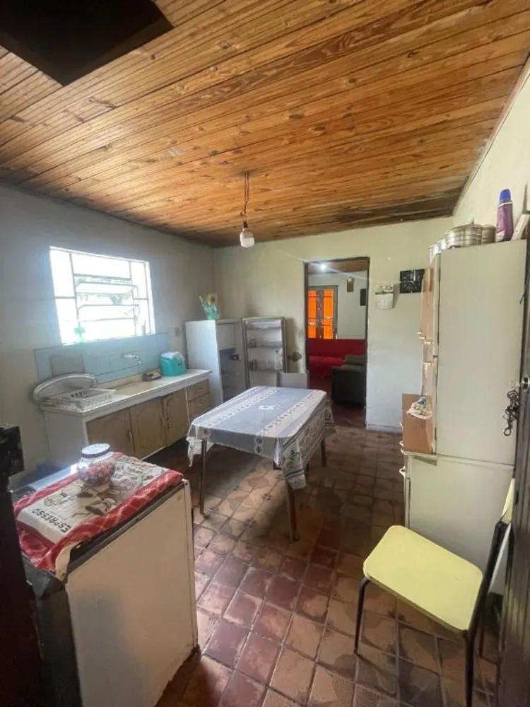 Casa, 5 quartos, 214 m² - Foto 2