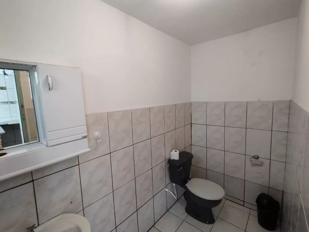 Sobrado, 3 quartos, 214 m² - Foto 2