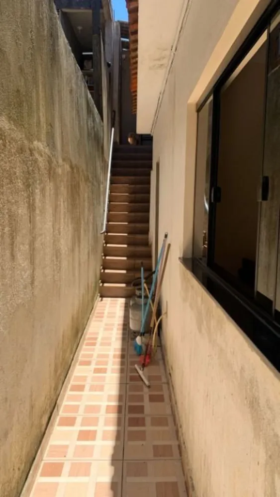 Casa, 2 quartos, 200 m² - Foto 2