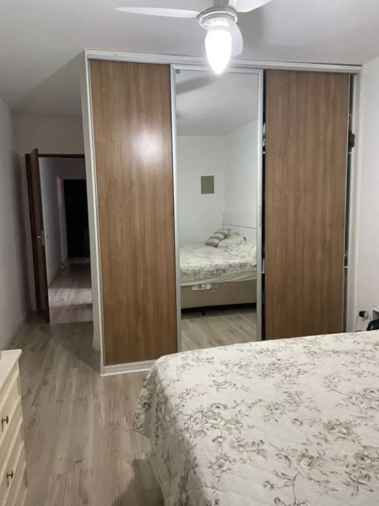 Sobrado à venda com 3 quartos, 190m² - Foto 3