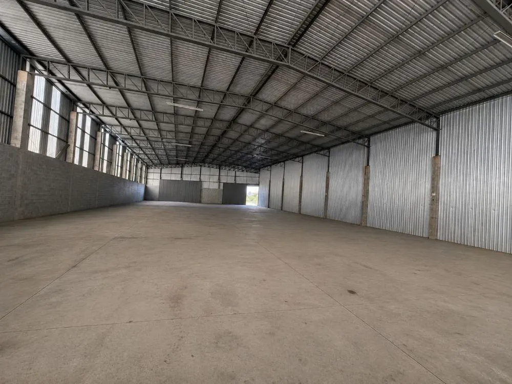 Depósito-Galpão, 1600 m² - Foto 2