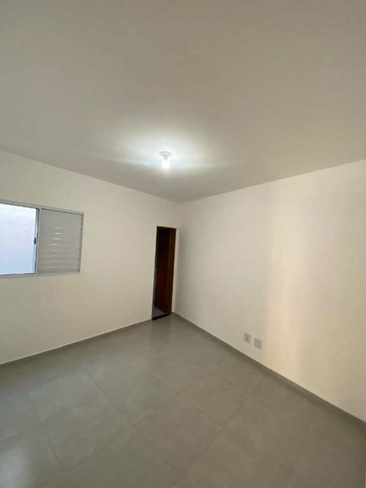Casa à venda com 3 quartos, 84m² - Foto 5