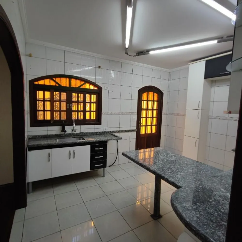 Sobrado, 3 quartos, 194 m² - Foto 1
