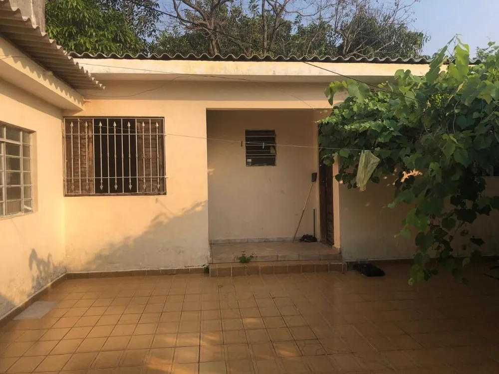 Casa, 2 quartos, 180 m² - Foto 1