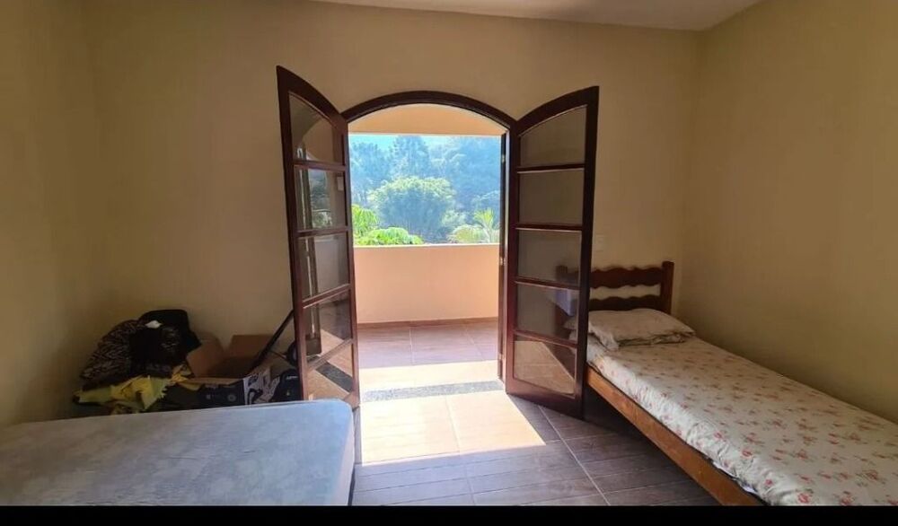 Chácara à venda com 3 quartos, 180m² - Foto 12
