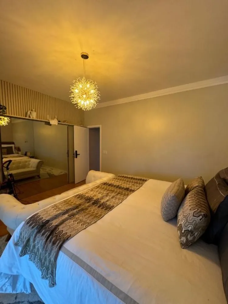 Sobrado, 4 quartos, 410 m² - Foto 1