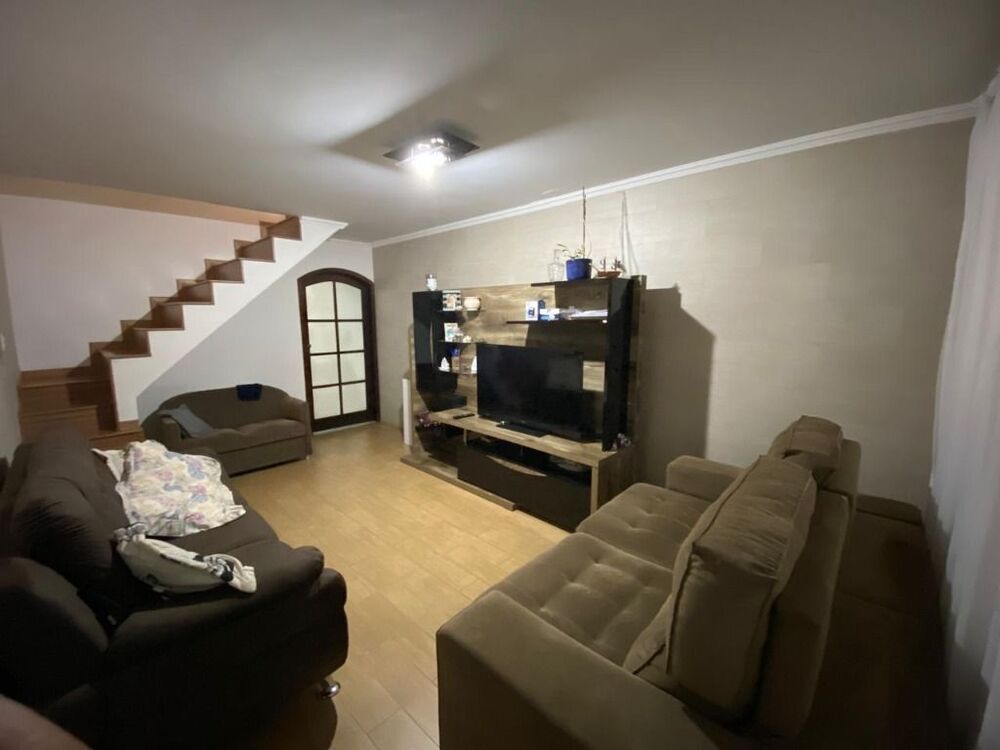 Sobrado à venda com 3 quartos, 168m² - Foto 1