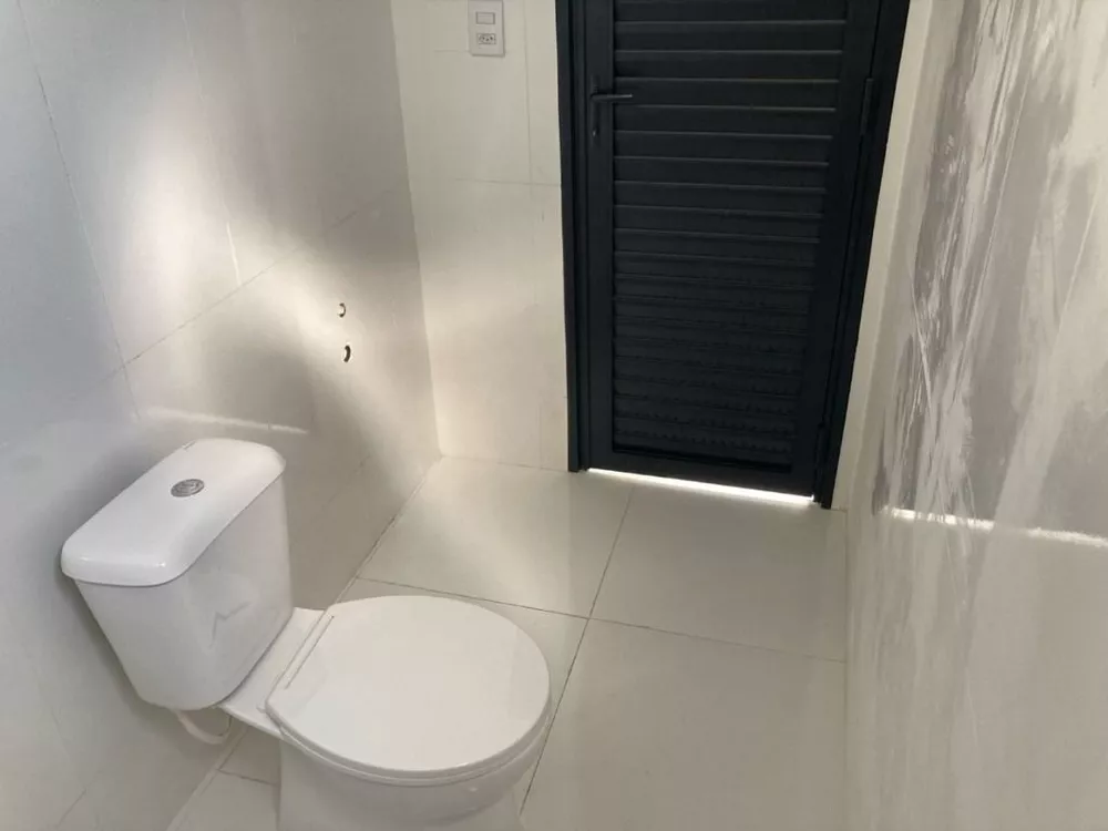 Sobrado, 4 quartos, 342 m² - Foto 2