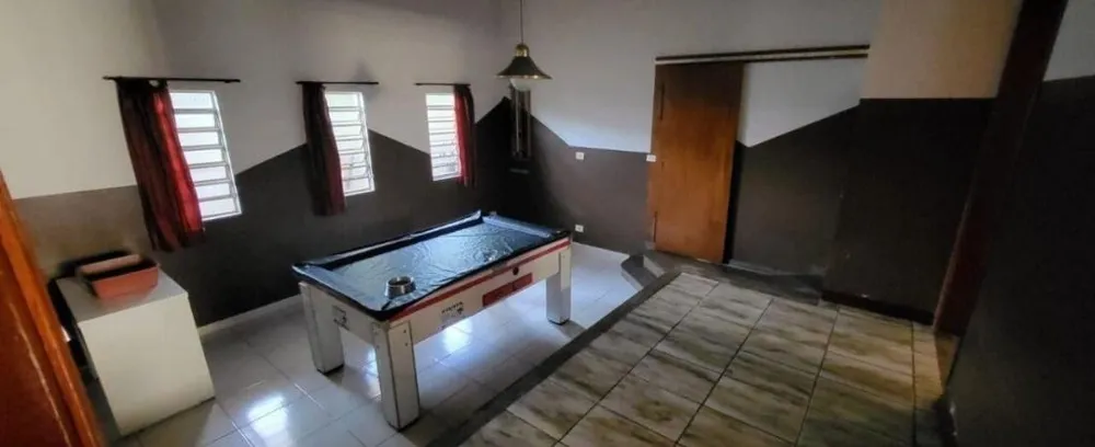 Casa, 4 quartos, 300 m² - Foto 1