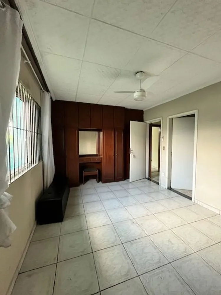 Casa, 5 quartos, 363 m² - Foto 8
