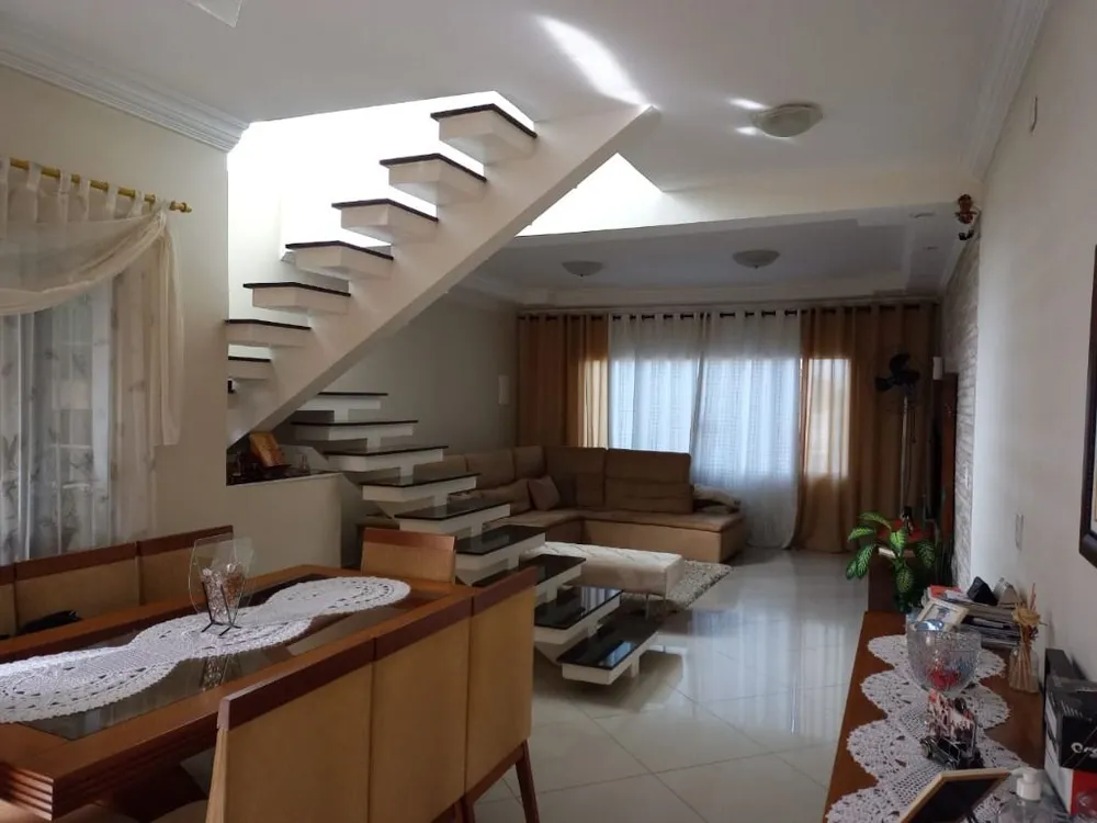 Sobrado, 4 quartos, 290 m² - Foto 3