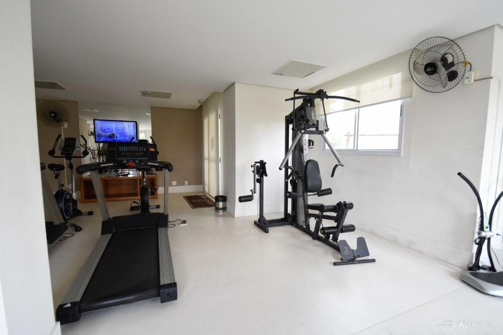 Apartamento à venda com 2 quartos, 70m² - Foto 4