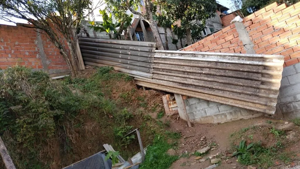 Chácara, 2 quartos, 1046 m² - Foto 5
