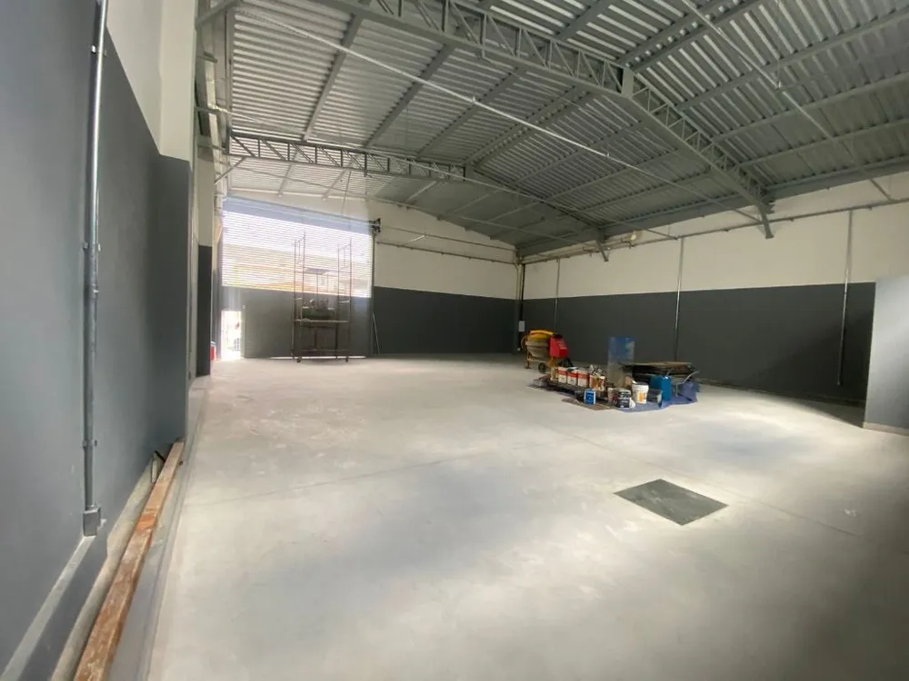 Loja-Salão, 195 m² - Foto 1
