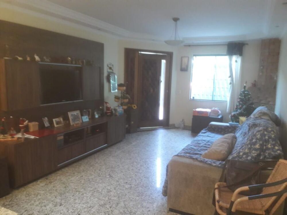 Sobrado, 3 quartos, 210 m² - Foto 1