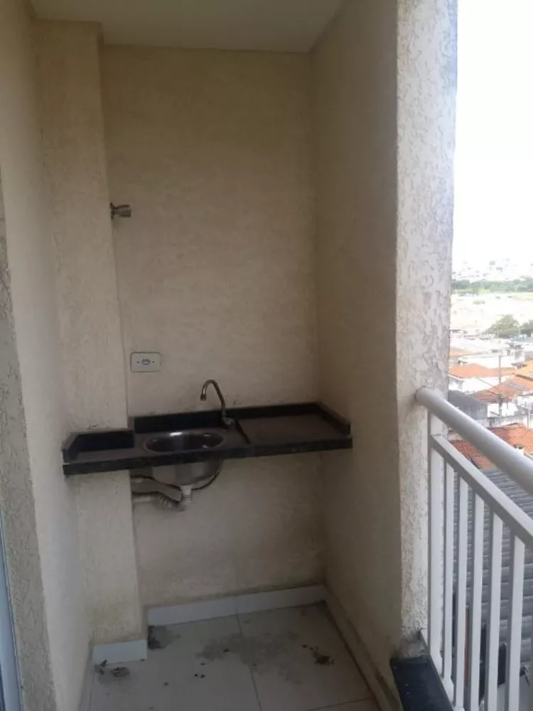 Apartamento à venda com 2 quartos, 58m² - Foto 2