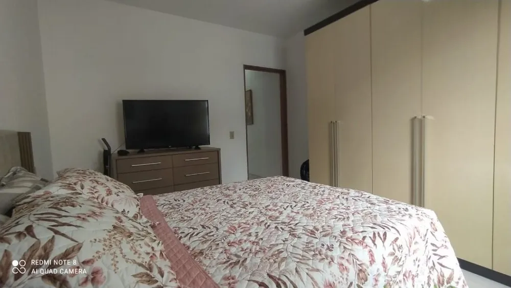 Sobrado, 2 quartos, 219 m² - Foto 2