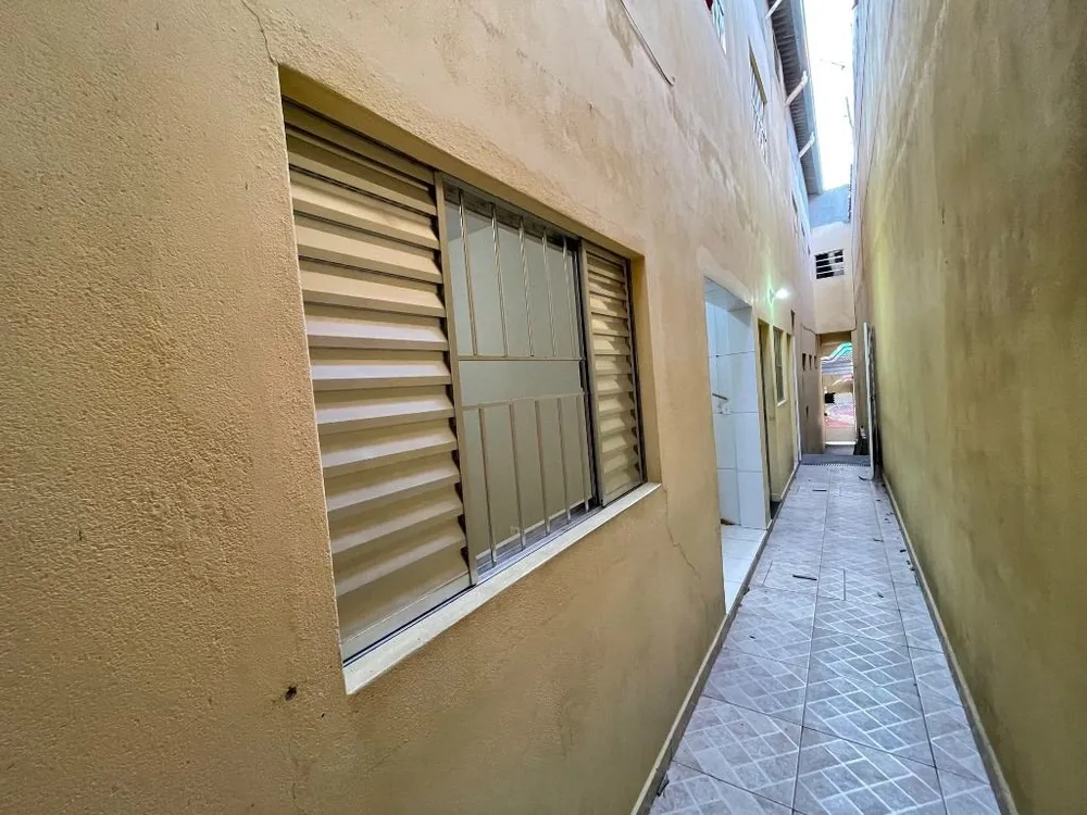 Casa, 6 quartos, 250 m² - Foto 4