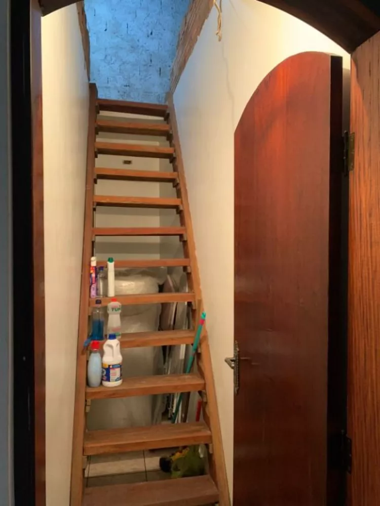 Sobrado, 4 quartos, 320 m² - Foto 2