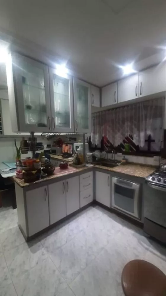 Casa, 2 quartos, 238 m² - Foto 14