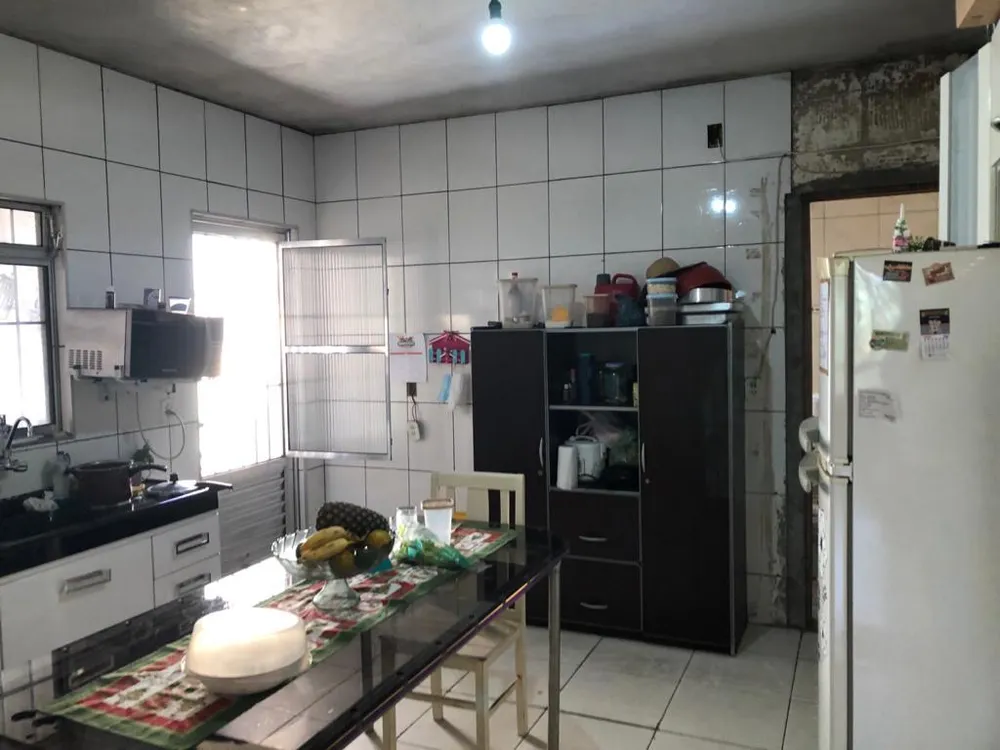 Sobrado, 3 quartos, 222 m² - Foto 2