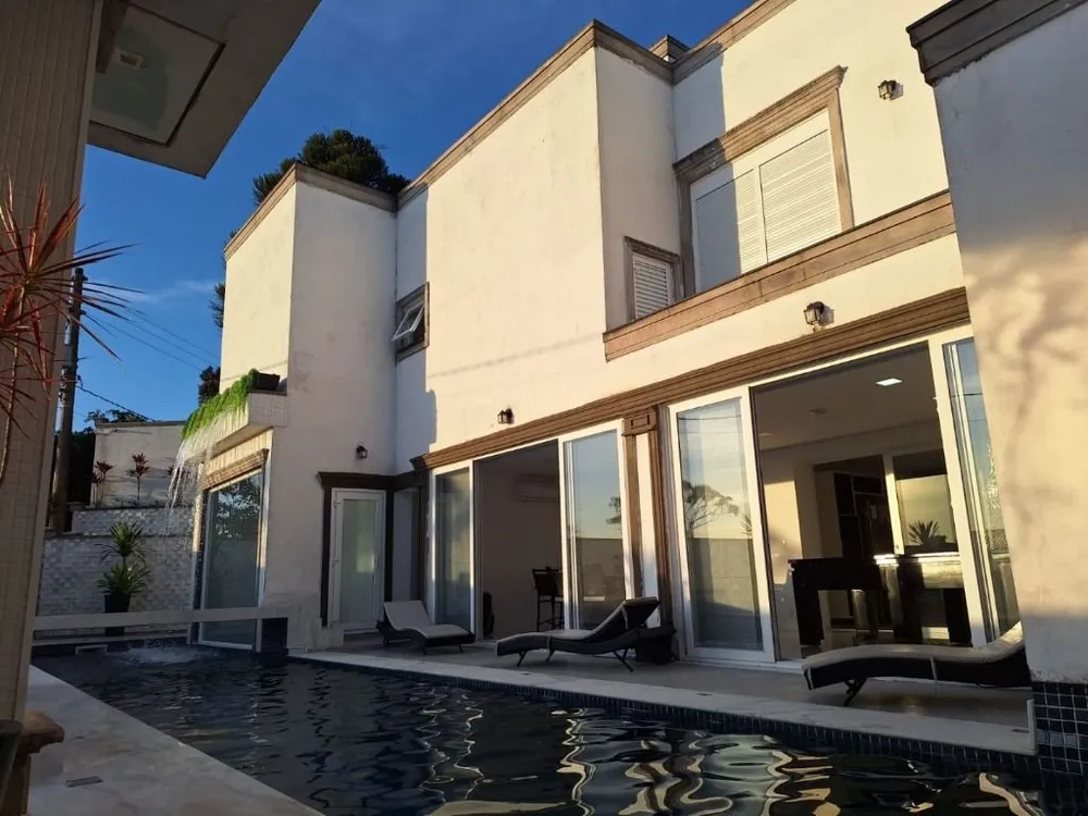 Sobrado, 4 quartos, 817 m² - Foto 1