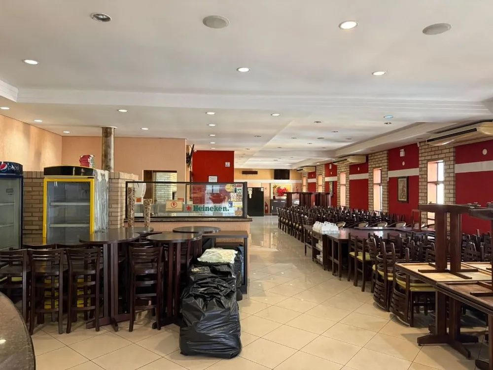 Loja-Salão, 550 m² - Foto 1