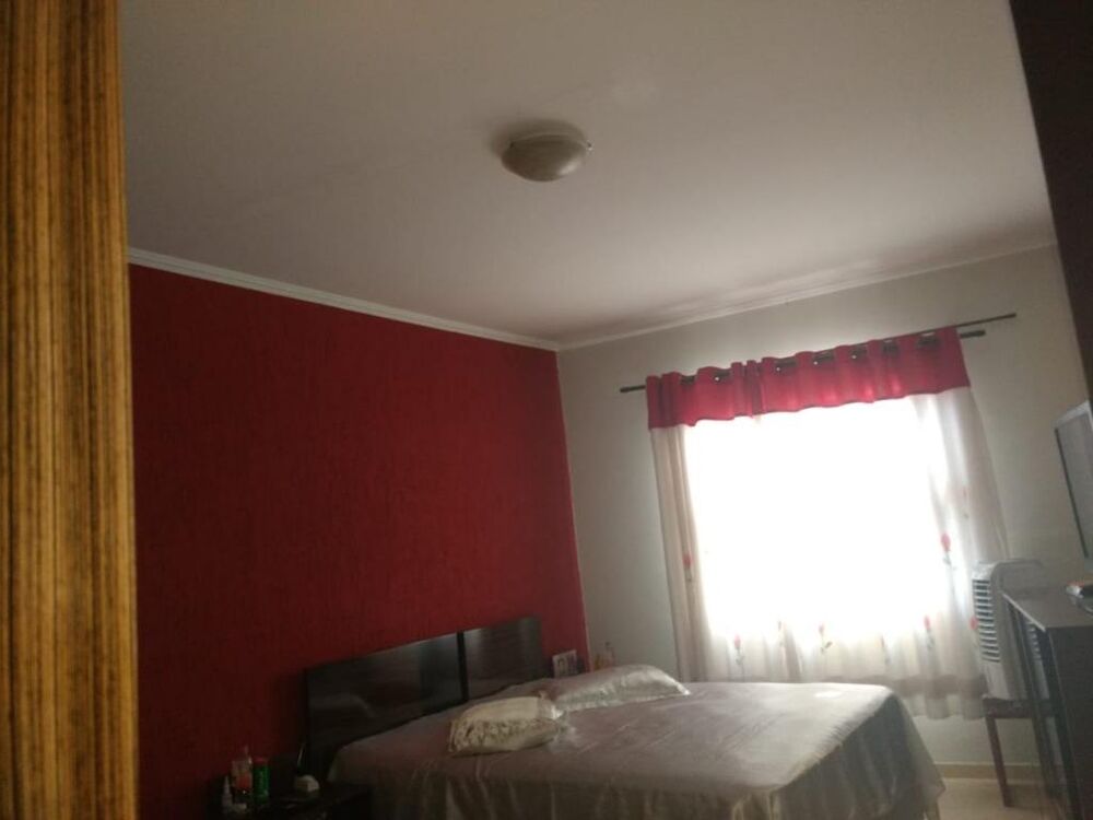Sobrado, 4 quartos, 200 m² - Foto 1