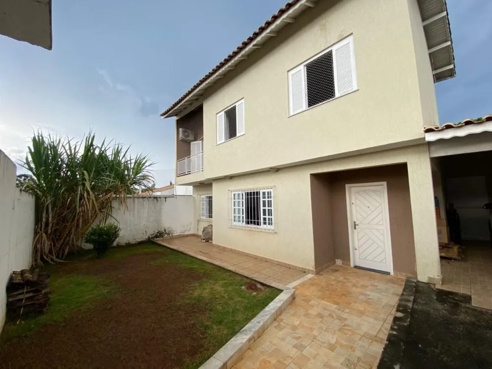 Sobrado, 3 quartos, 190 m² - Foto 2