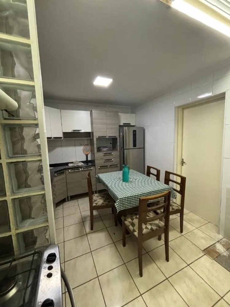 Casa, 4 quartos, 92 m² - Foto 2