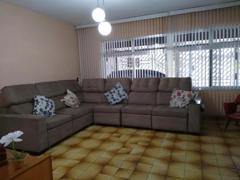 Casa à venda com 4 quartos, 170m² - Foto 4