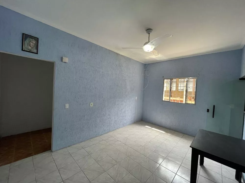 Casa à venda com 1 quarto, 300m² - Foto 14