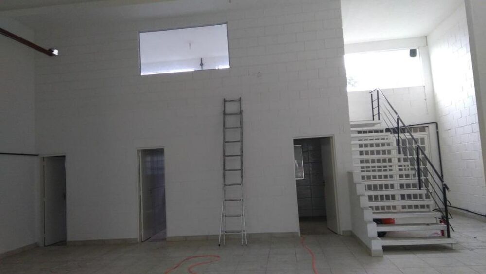 Loja-Salão, 800 m² - Foto 2