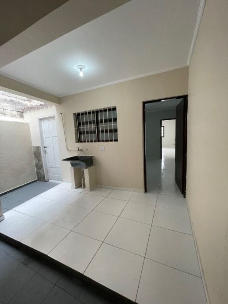 Sobrado à venda com 3 quartos, 100m² - Foto 15