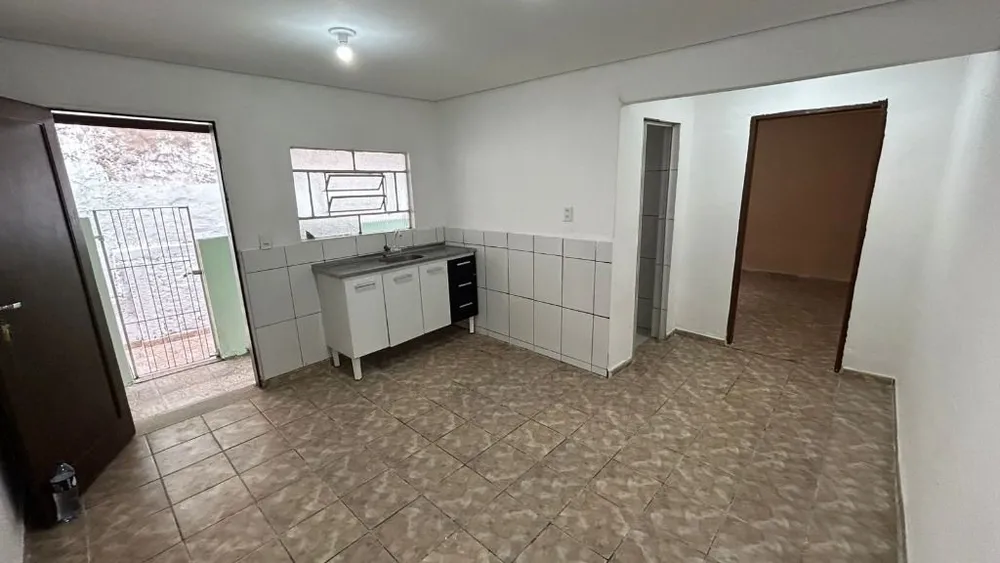 Casa, 1 quarto, 40 m² - Foto 2