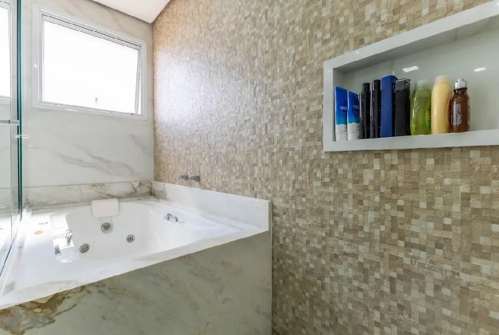 Apartamento, 3 quartos, 197 m² - Foto 2