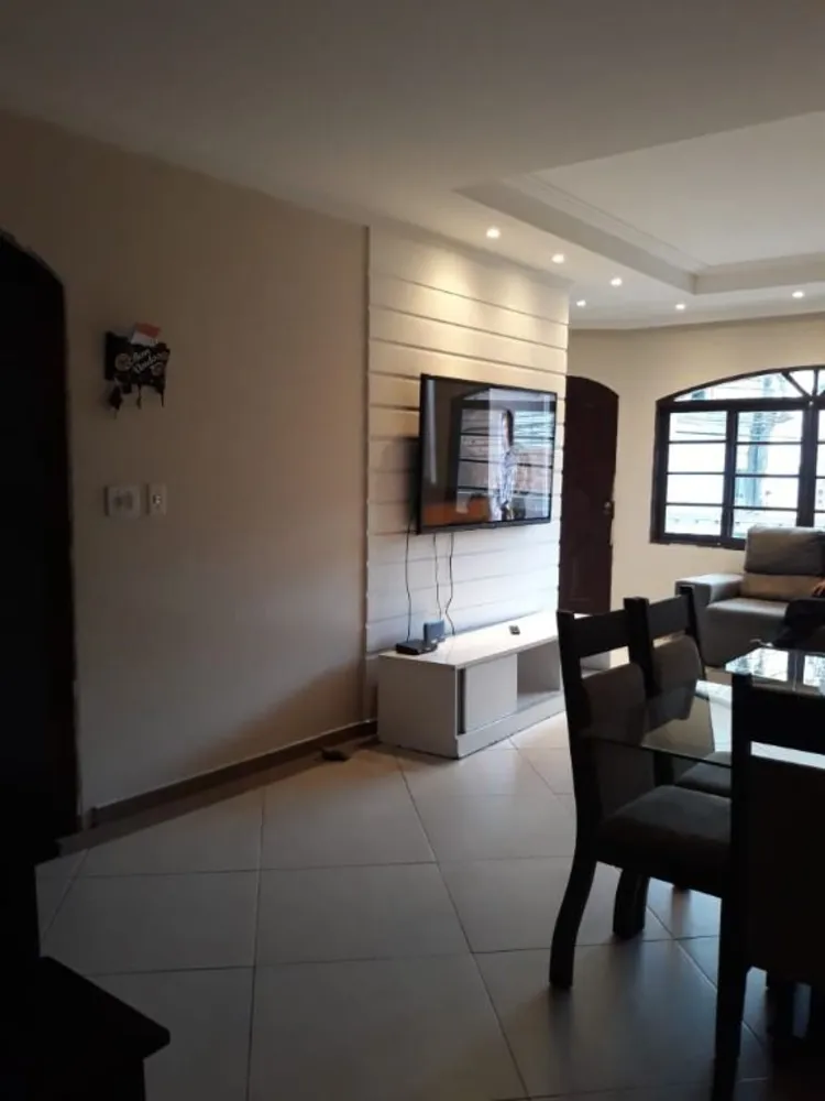 Sobrado, 3 quartos, 244 m² - Foto 3