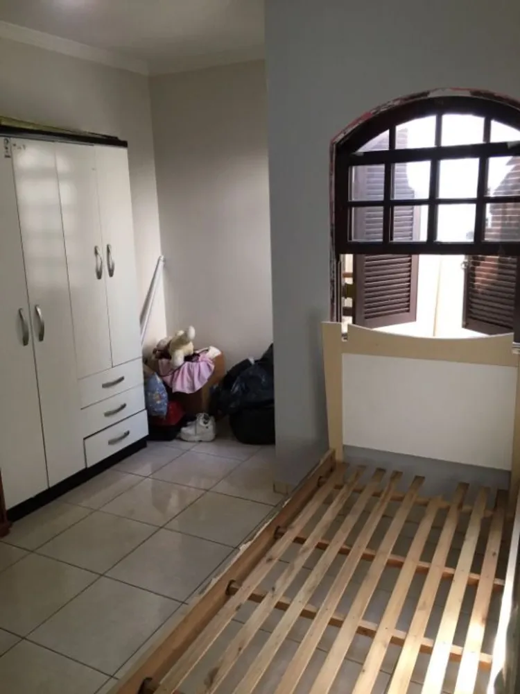 Sobrado, 3 quartos, 244 m² - Foto 8