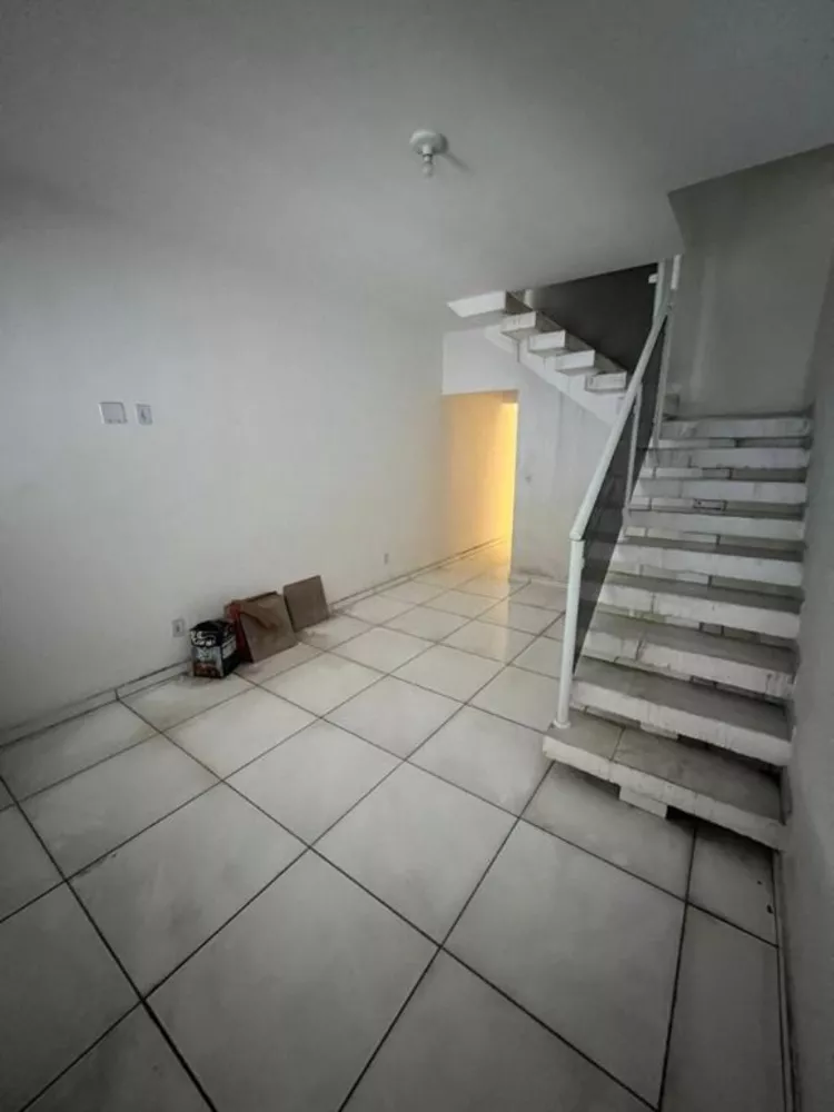 Sobrado, 4 quartos, 212 m² - Foto 8