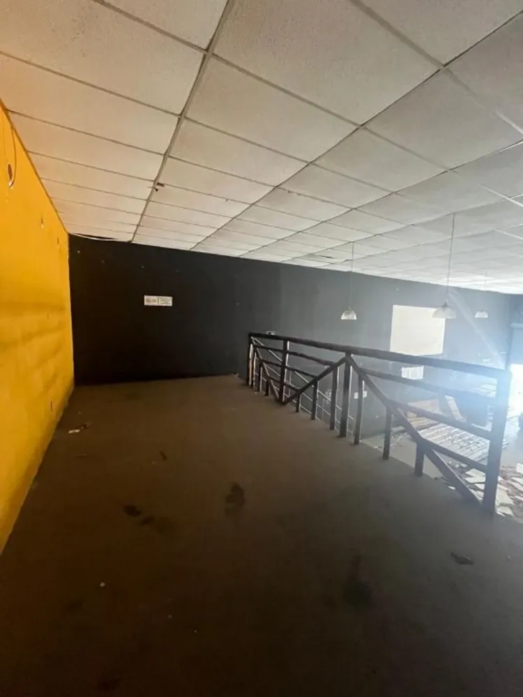 Depósito-Galpão, 250 m² - Foto 2